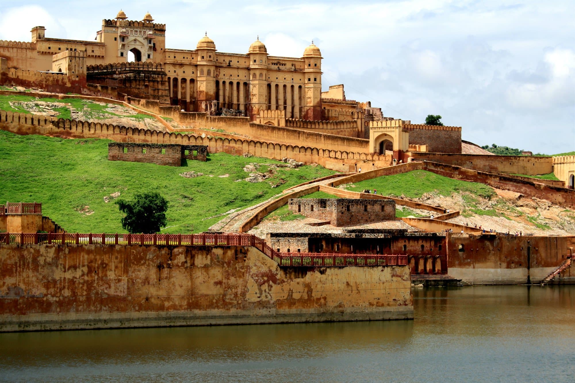 Amer Fort — the seat of the Kachwaha dynasty before Jaipur was built